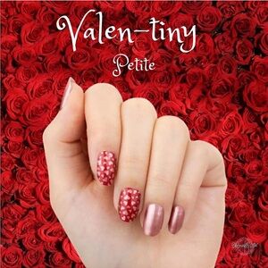 RARE Color Street Valentine’s Day Retired Valen-Tiny Petite Nail Set